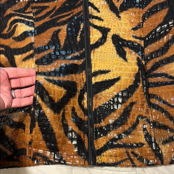 Selene Sport Vintage Tiger Print Jacket Blazer Black and Gold - Picture 9 of 12